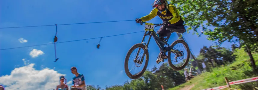 EnduroXrace v Sušici - Gigantic racing team!