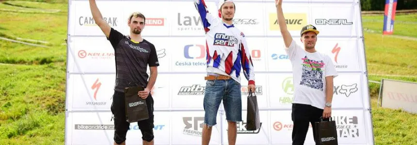 My závodíme tady! A Kde ty? 