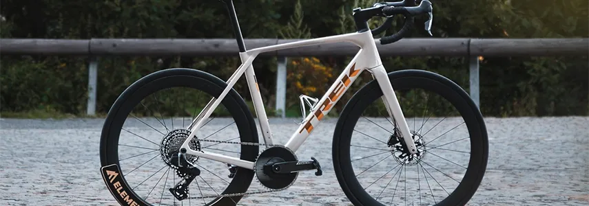 Nové karbonové Trek Domane: moderní klasika silniční cyklistiky